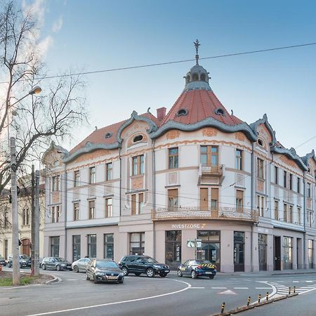 Olimpia Residence Орадя Экстерьер фото